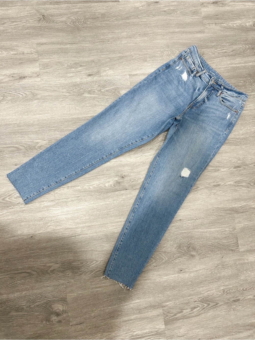 Old Navy Light Blue Distressed Boyfriend Jeans